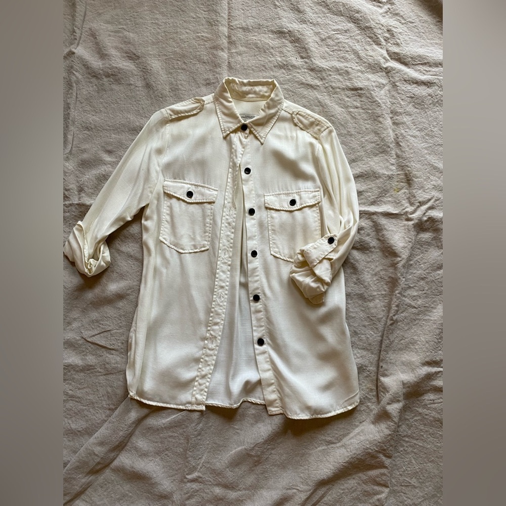 Size M | Zara Button Down | Cream